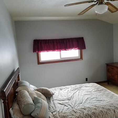 Cozy Cottage On Lake Winnebago 폰더랙 외부 사진